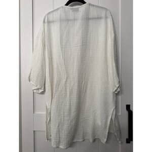 Lotus & Luna white cotton muslin kimono short sleeves open front design one size
